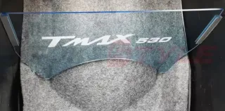 Separador Tmax 530 bajo asiento