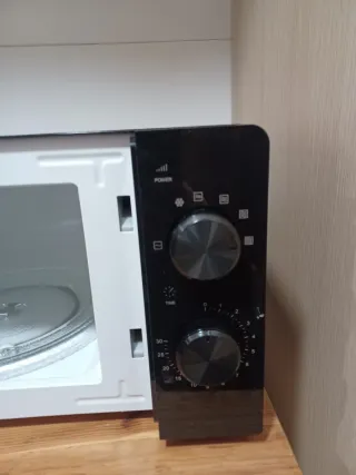 Microondas Taurus Instant Black