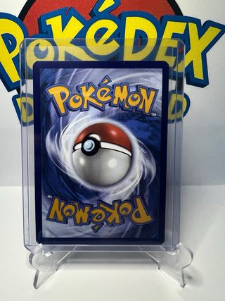 Carta Pokémon Chingling Colección Destined Rivals.