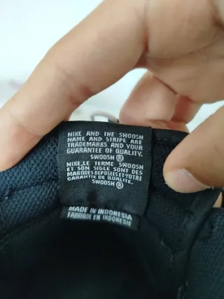 Nike Air Force 1 Mid Negras