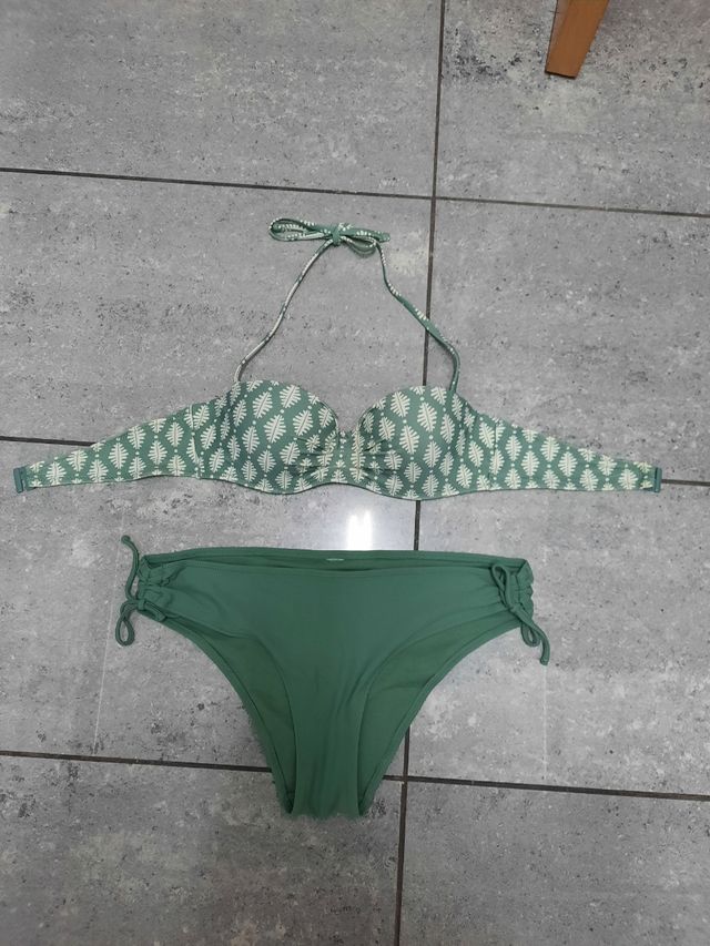 Bikini verde caqui