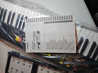 Teclado Yamaha PSR-F52