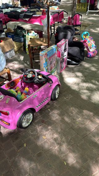 Coche teledirigido rosa para niños