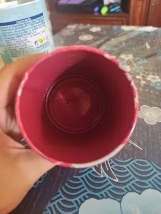 Penna decorata con bambole