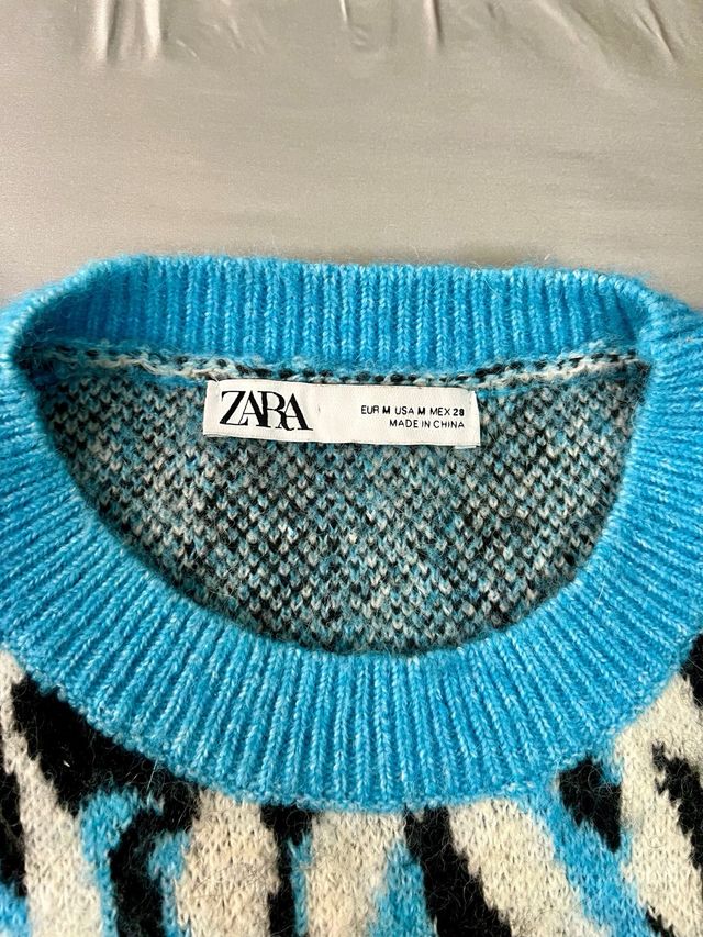 Jersey Zara Jacquard Azul y Negro