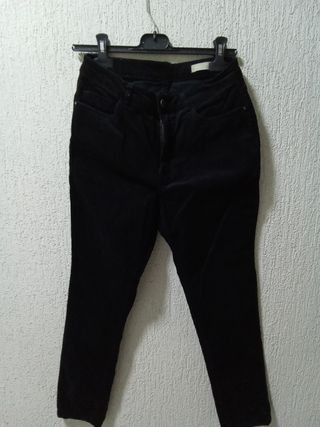 Pantalón pitillo WOMAN negro
