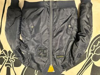 Bomber ragazzo blu con toppe