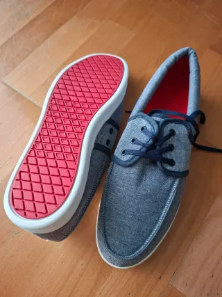Deportivas Polinesia Azul y Rojo