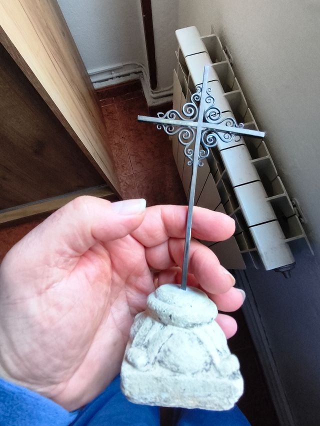 Importante piano da tavolo Cross in argento 925