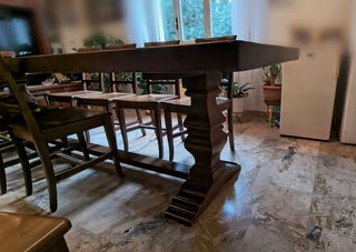 Tavolo in noce massello