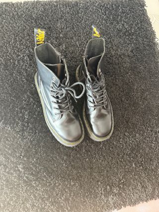 Botas Dr. Martens Negras Plataforma