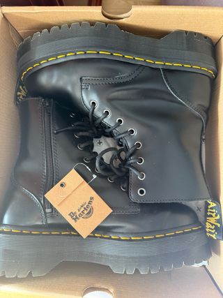 Botas Dr. Martens Negras Plataforma