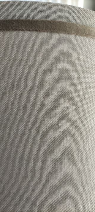 Pantalla lámpara mesa tela.