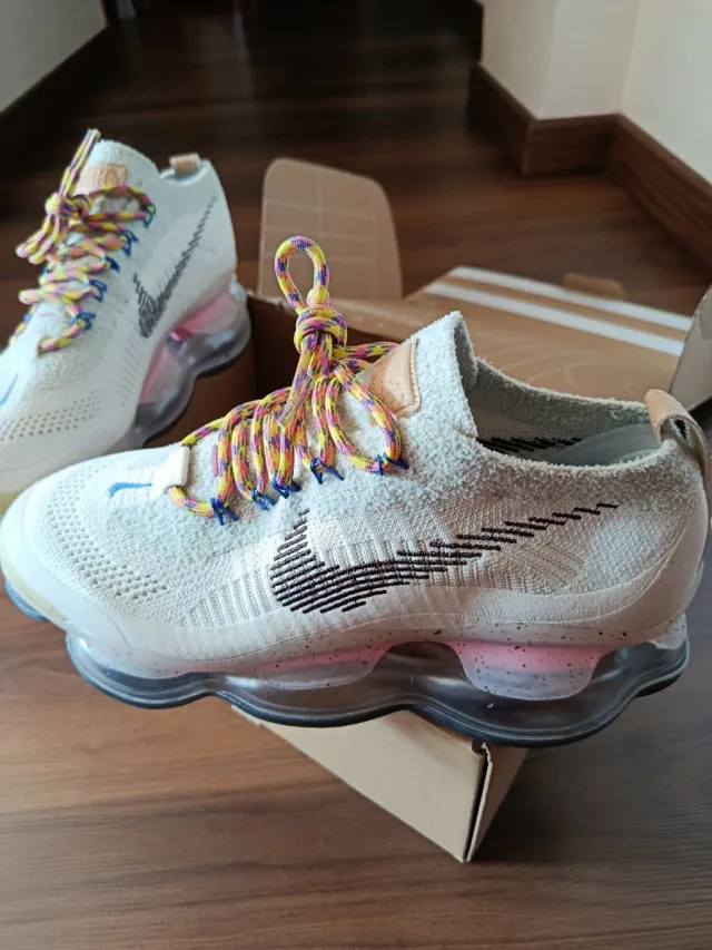 Nike Scorpion Talla 42