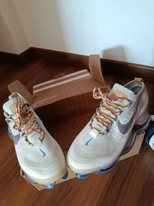 Nike Scorpion Talla 42