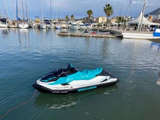 Lote 2 Barcos y 1 Moto de Agua