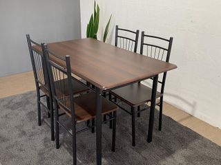 Mesa nueva de cocina con 4 sillas OFERTA