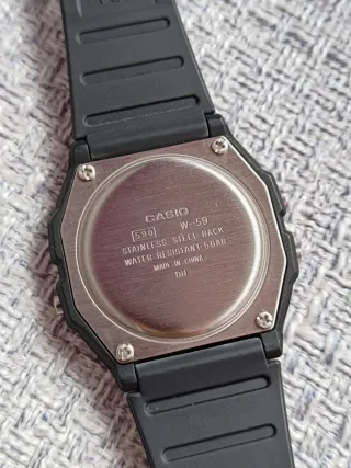 Reloj Casio W-59 Negro