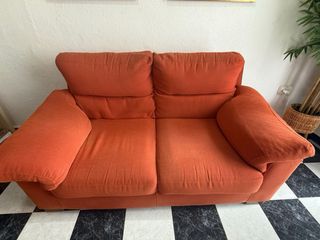 Sofá naranja 2 plazas