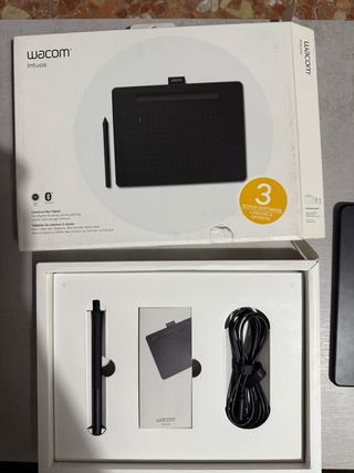 Tableta Gráfica Wacom Intuos Medium Negra