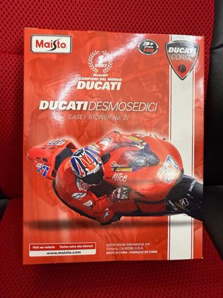 Maisto Ducati Casey Stoner 2007 Moto GP Limited Ed