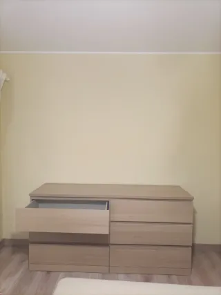 Cómoda 6 cajones Ikea madera