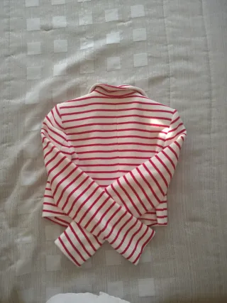 Chaqueta Zara Rayas Rojas y Blancas