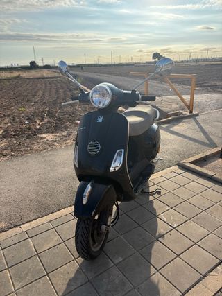 Vespa LX50 2010 14000km