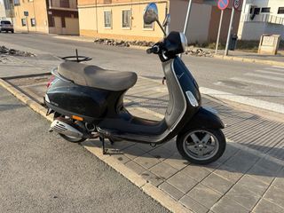 Vespa LX50 2010 14000km