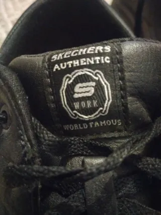 Zapatos Skechers Negros