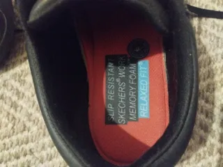 Zapatos Skechers Negros