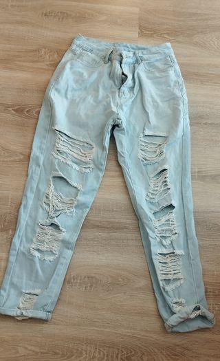 Pantalón vaquero Shein desgastado talla M