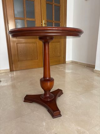 Mesita auxiliar madera maciza de El Corte Inglés 