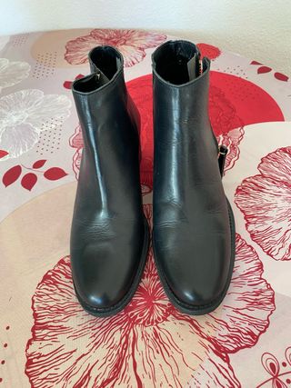Botines de piel mujer negros