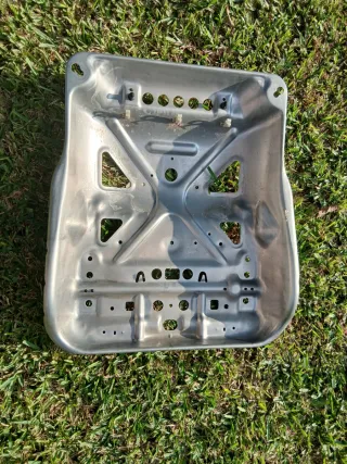 Armazón asiento delantero izquierdo MB CLK W209