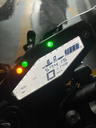 Yamaha MT-09 Azul V2 de noviembre de 2018