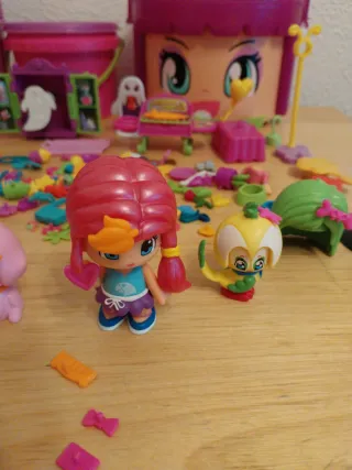 Pin y Pon Contenedores y Muñecas