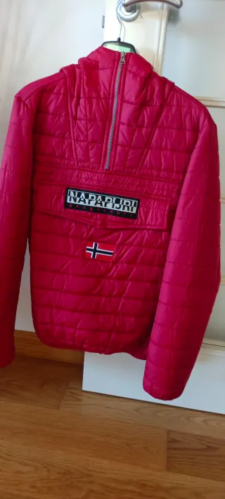 Sudadera Napapijri Roja con Bolsillo