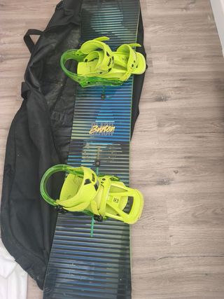 Tabla de Snow Burton con Fijaciones