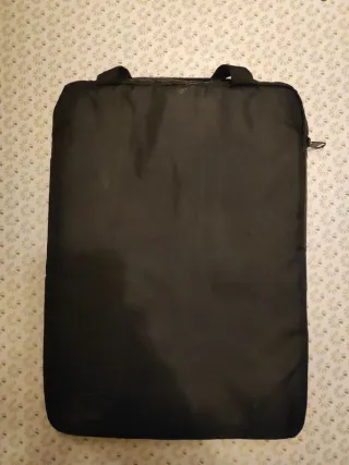 Funda Newfeel impermeable para portátil