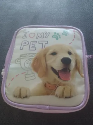 Nintendo 2DS Rosa con funda de Golden Retriever 