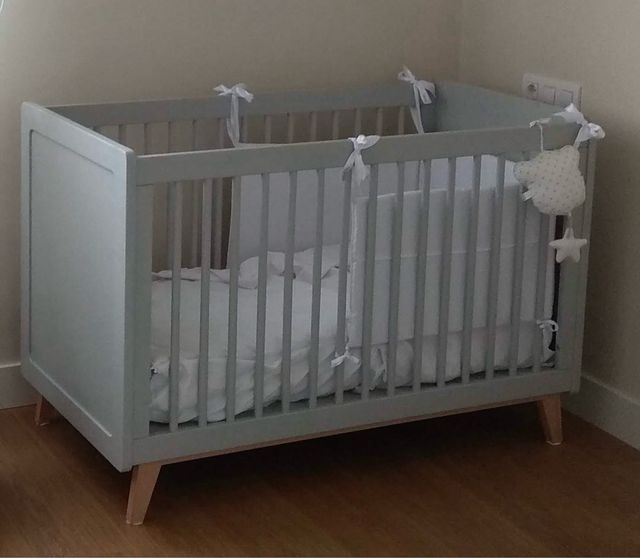 Cuna Maisons du Monde gris