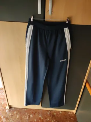 Pantalón chándal Joma azul y blanco
