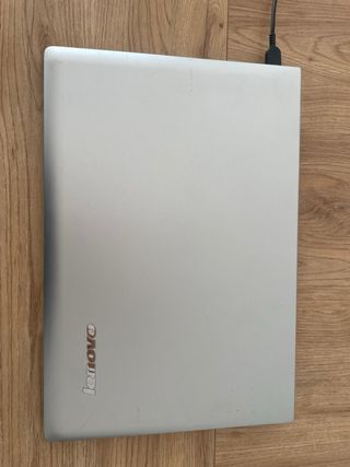 Portátil Lenovo i7 + SSD externo 1TB