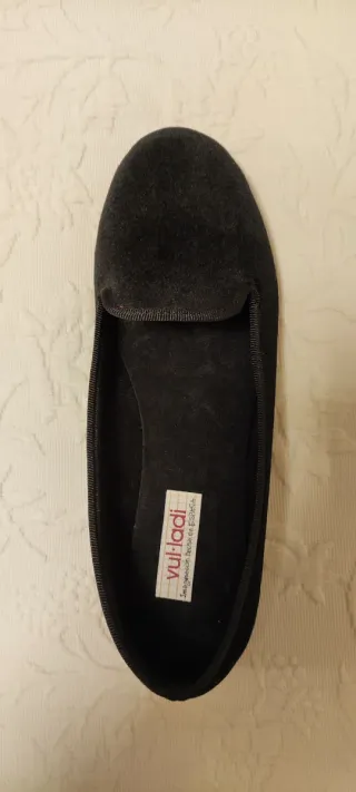 Bailarinas Vul-ladi Talla 40 Negras. NUEVAS