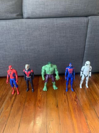 Figuras de 5 Superhéroes