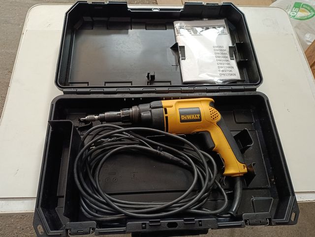 Cacciavite DeWalt DW269K con custodia