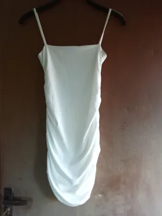 Vestido de verano blanco