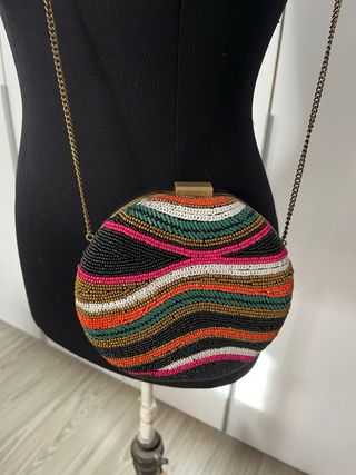 Bolso de fiesta redondo con abalorios