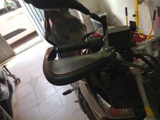 Suzuki GSR + Yamaha R6 de regalo